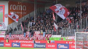 Fußball Bundesliga: Bei Spiel in Heidenheim: Buttersäure-Gestank im Leipzig-Block