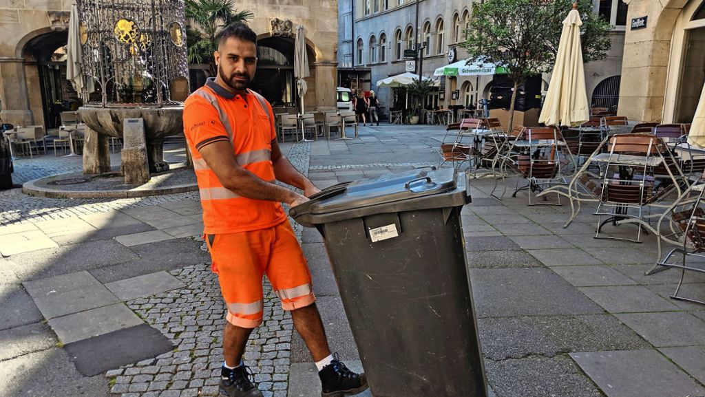 Bei der Müllabfuhr in Stuttgart: Coole Müllmänner trotzen der Hitze