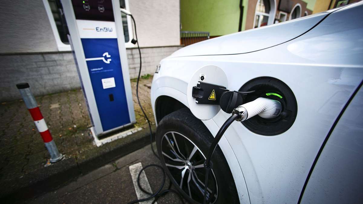 Elektromobilität in Altbach: Gemeinderat sagt Nein zu Stromtankstellen
