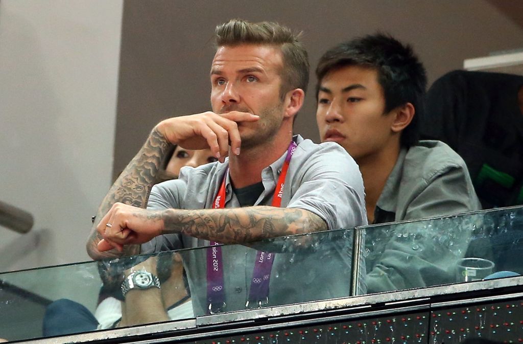 Olympische Spiele: Bei den Olympischen Spielen schauen auch oft Berühmtheiten vorbei. Hier guckt sich in London der Ex-Kicker David Beckham sehr gespannt das Basketballspiel zwischen den USA und Spanien an.