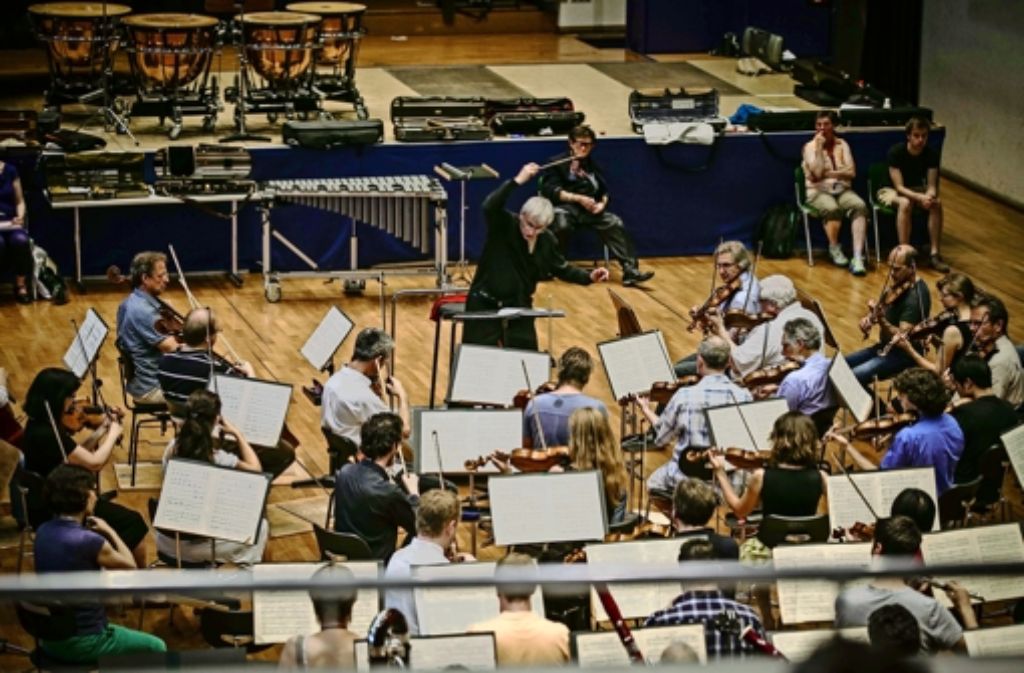 Die Stuttgarter Philharmoniker bei den Proben zum Programm „Geist des Weines“ Foto: Lichtgut/Leif Piechowski