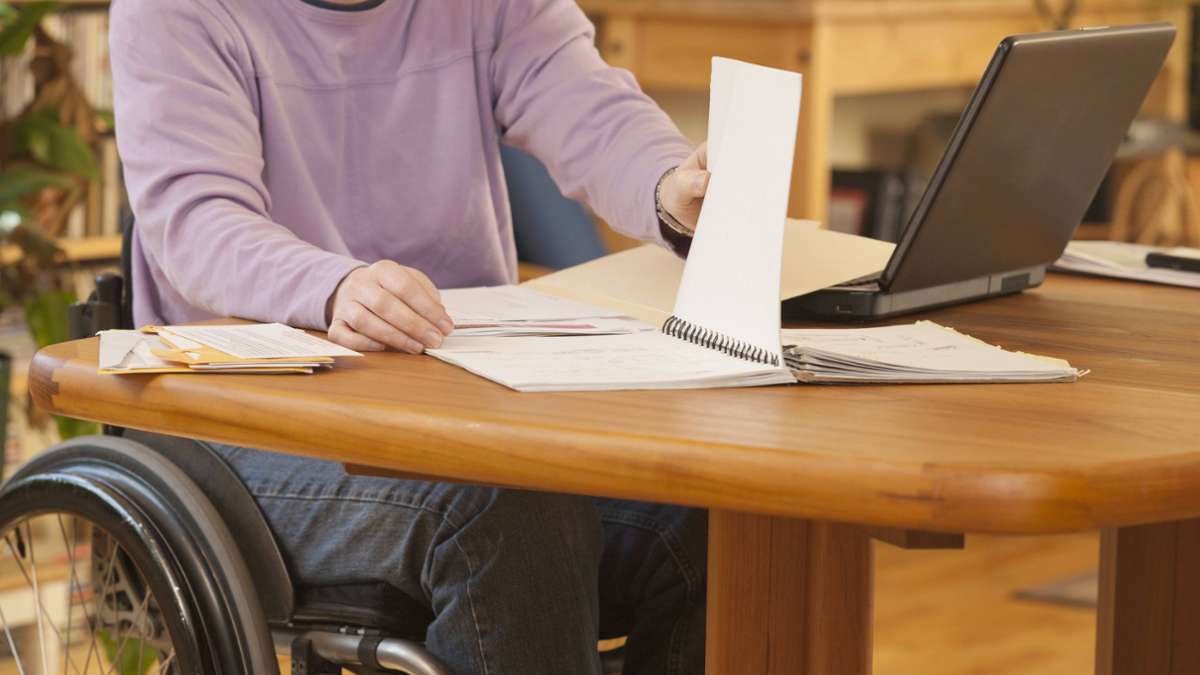 Erschwerte Voraussetzungen: Viele Akademiker mit Behinderungen ohne Job