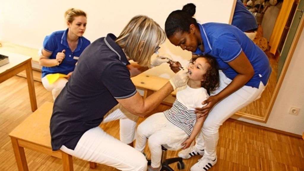 Zahnarztbesuch an der Kindertagesstätte Wichtelpark: Damit die Angst gar nicht erst entsteht
