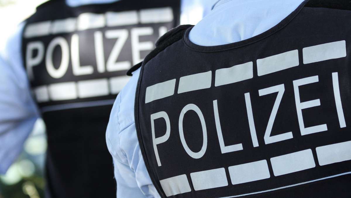 Vorfall am Stuttgarter Hauptbahnhof: 25-Jähriger greift mehrere Polizisten an