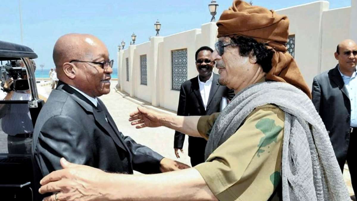 Doku „Die Jagd nach  Gaddafis   Milliarden“: Agenten, Morde und 12,5 Milliarden Dollar
