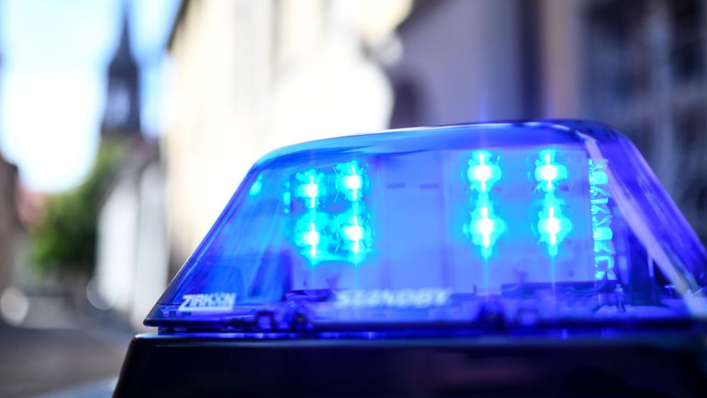 Großeinsatz in Ludwigsburg: Mann mit Waffe: Polizei sperrt Areal ab