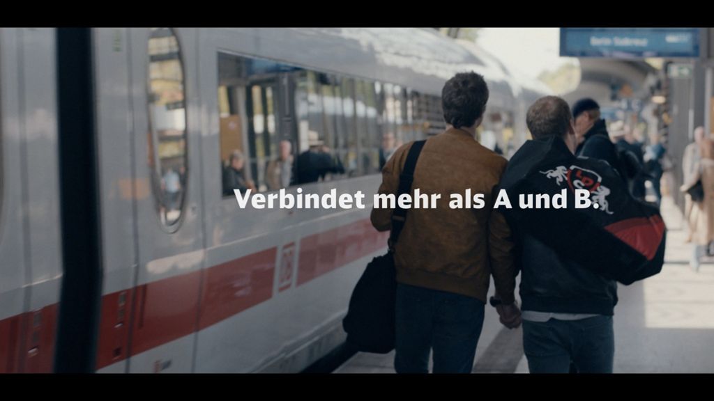 Neuer Werbespot: Deutsche Bahn wirbt mit schwulem Fußballer