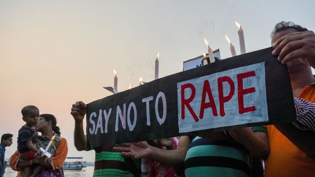 Mordanschlag in Indien: Vergewaltigungsopfer  auf dem Weg zum Gericht angezündet