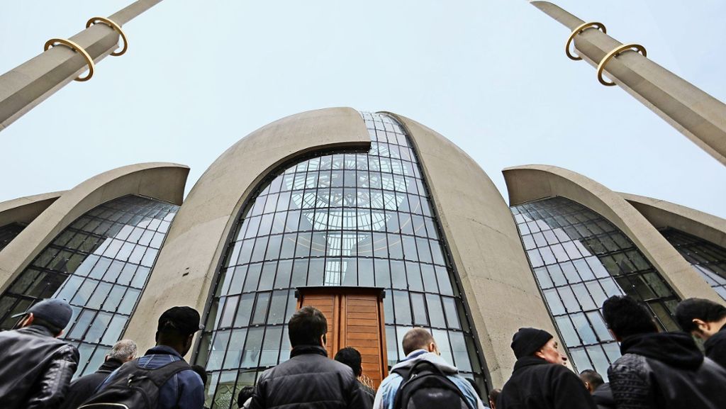 Konferenz von Diyanet und Ditib in Köln: Türkei will Einfluss auf Muslime in Europa ausbauen
