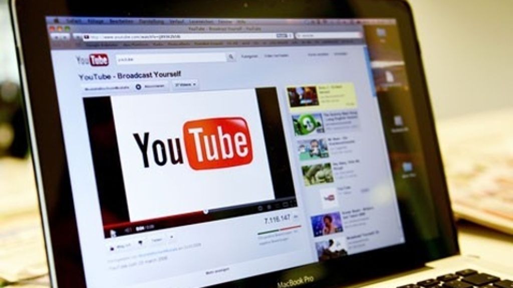 Youtube schlägt das Fernsehen: Interaktives Fernsehen mit Familiengefühl