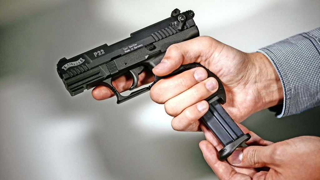 Vorfall in Niedersachsen: Mann zwingt Zehnjährige mit gezückter Waffe zum Mitgehen