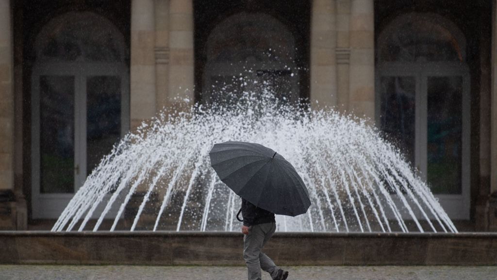 Baden-Württemberg: Tief „Axel“ bringt weiterhin viel Regen