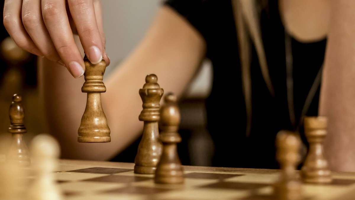 Weltverband reagiert: Schachspielerinnen prangern Sexismus und sexuelle Übergriffe an