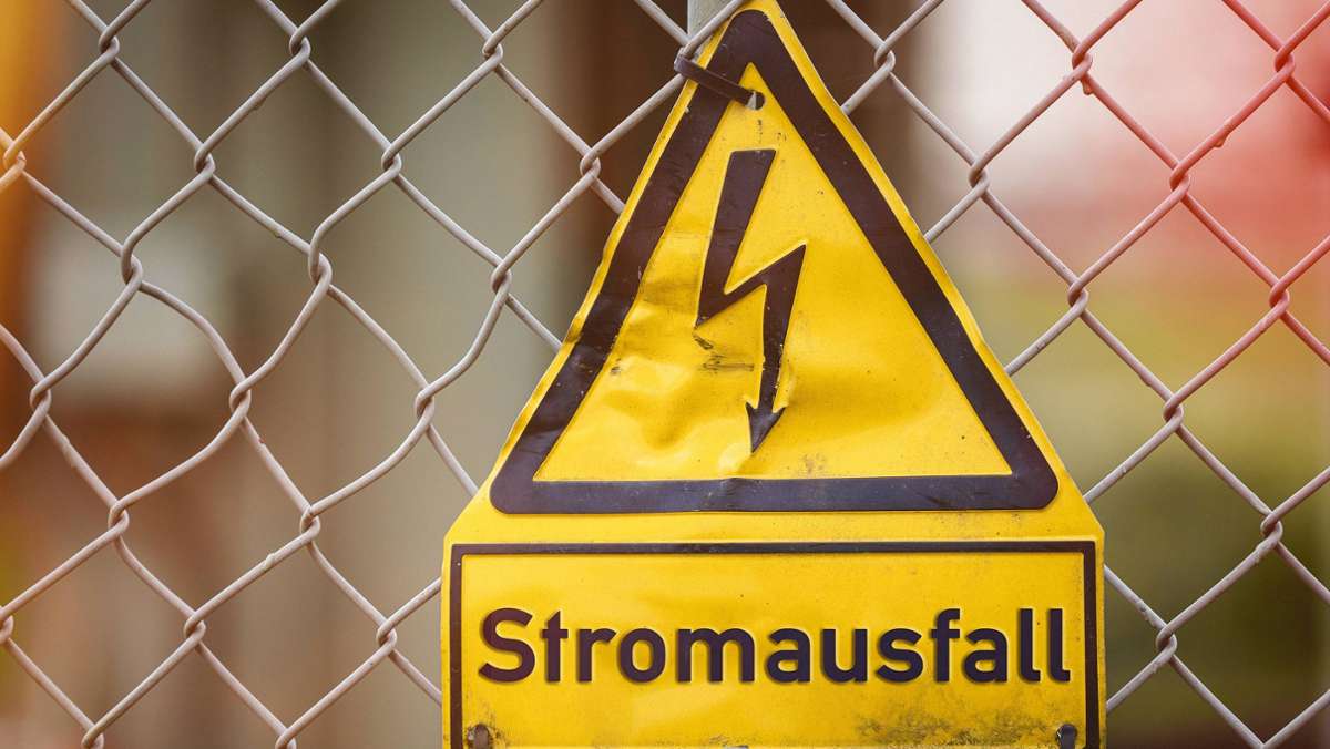 Mannheim: Bagger durchtrennt Kabel – Stromausfall