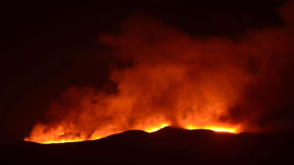 Höchster Berg Afrikas: Feuer auf dem Kilimandscharo