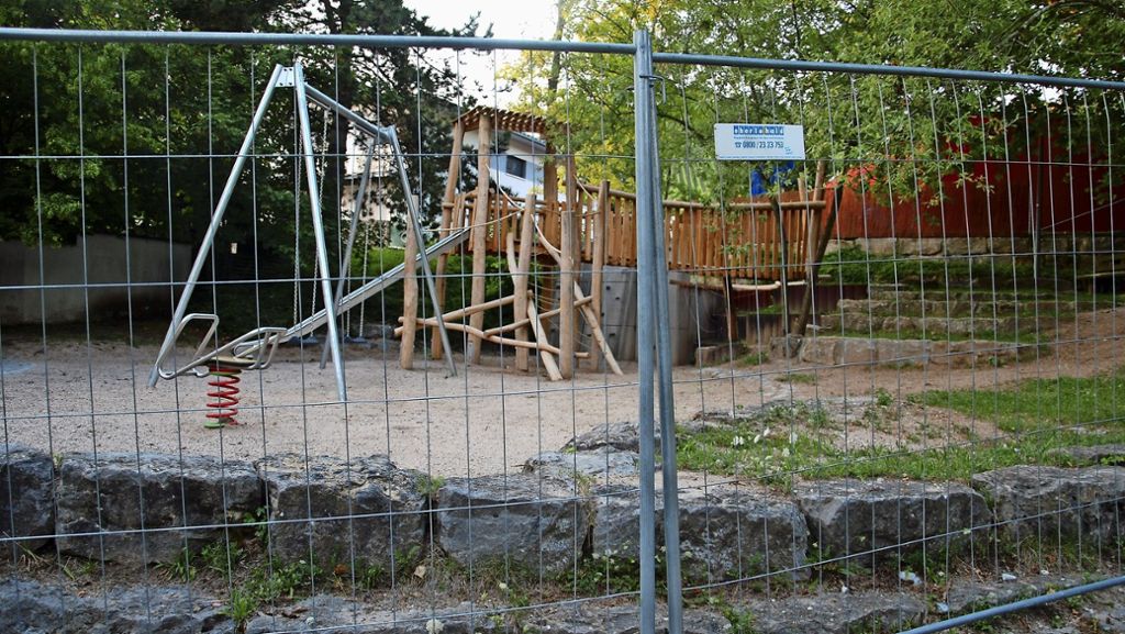 Missstand in Stuttgart-Uhlbach: Ein Spielplatz hinter Gittern