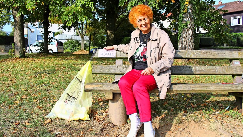 Stuttgart-Heumaden: Anwohnerin packt Müllproblem selbst an