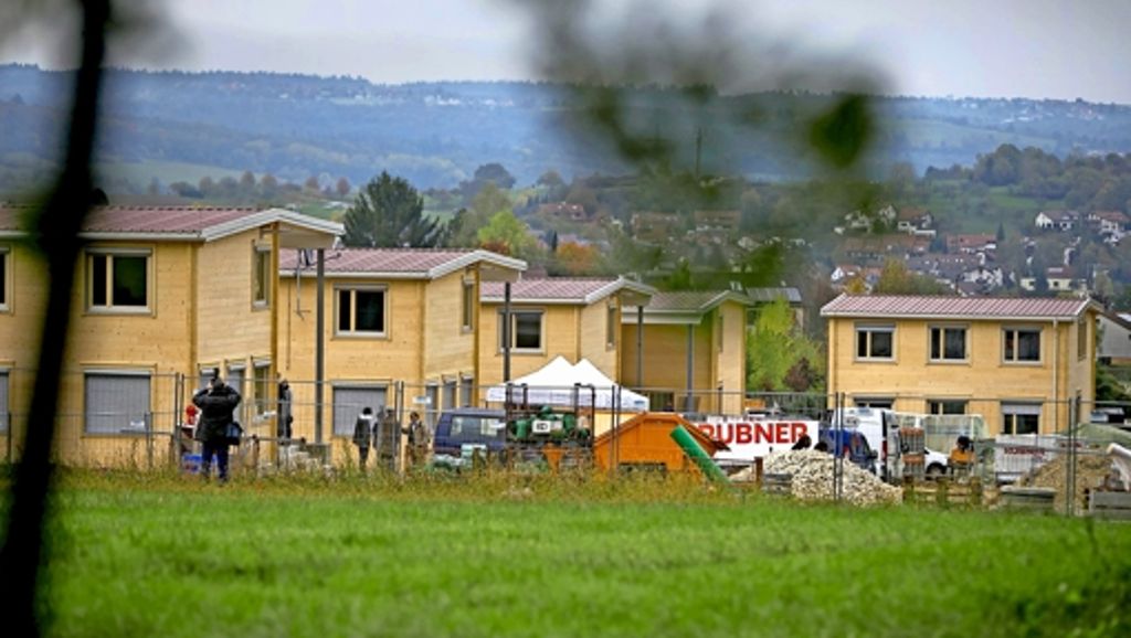 Wohnraum für 240 Asylsuchende: Vorzeigesiedlung für Flüchtlinge ist aufnahmebereit