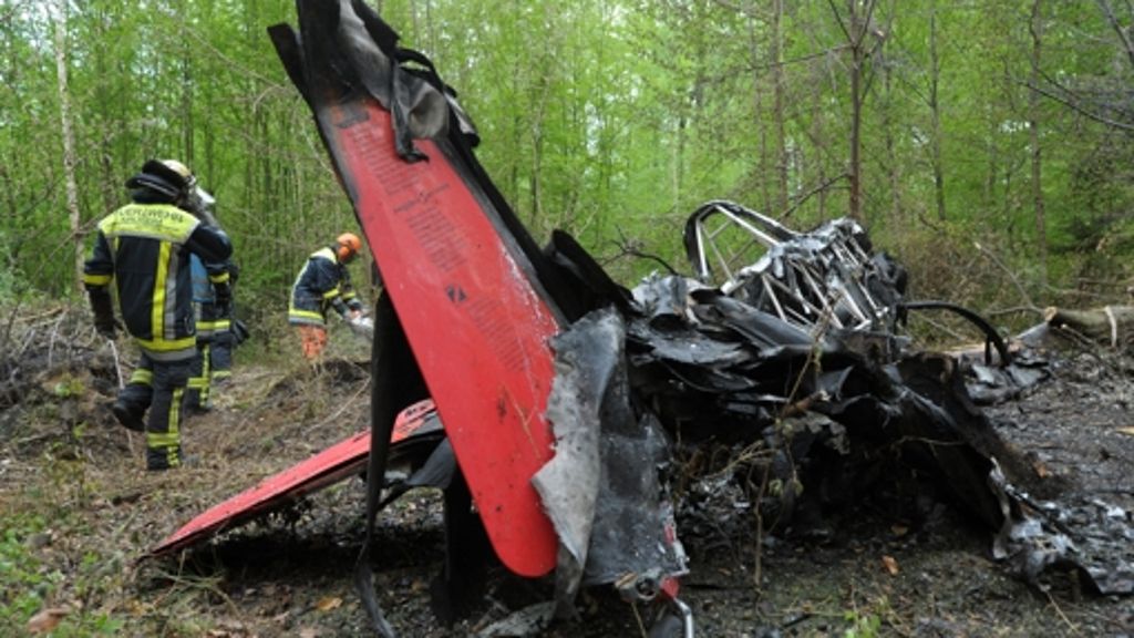 Kunstflugzeug: Co-Pilot stirbt bei Absturz