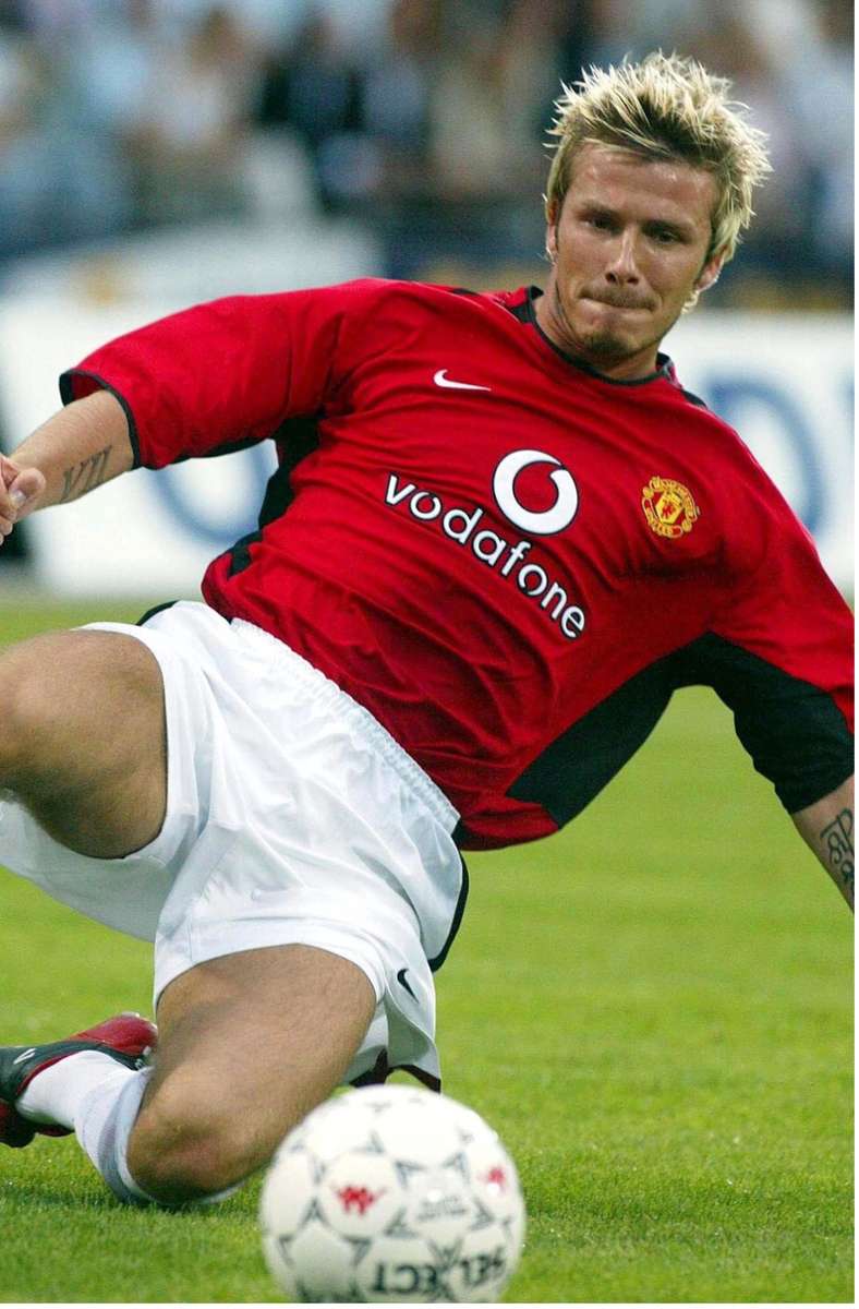 Interessante Frisur: Mittelfeldspieler David Beckham im Jahr 2002 in seiner Zeit bei Manchester United.