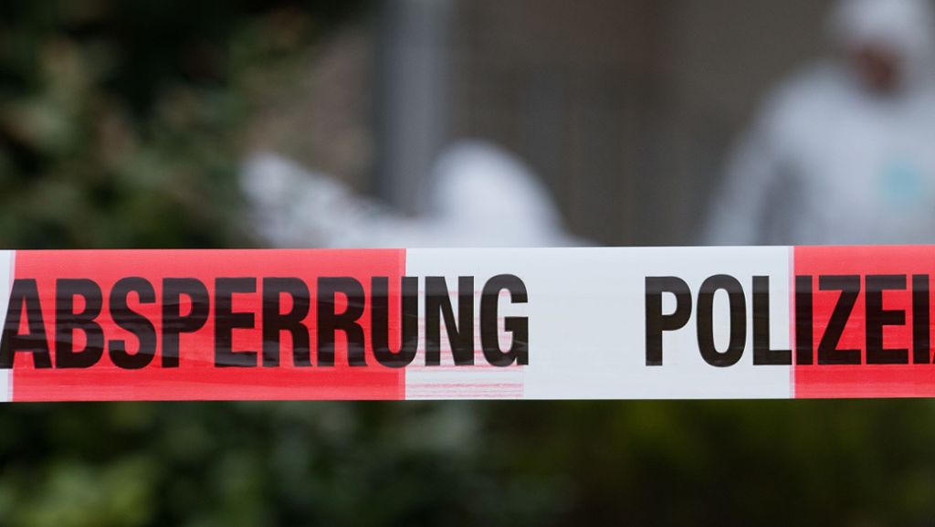Bei Offenburg: Polizei entdeckt verweste Leiche in Zelt