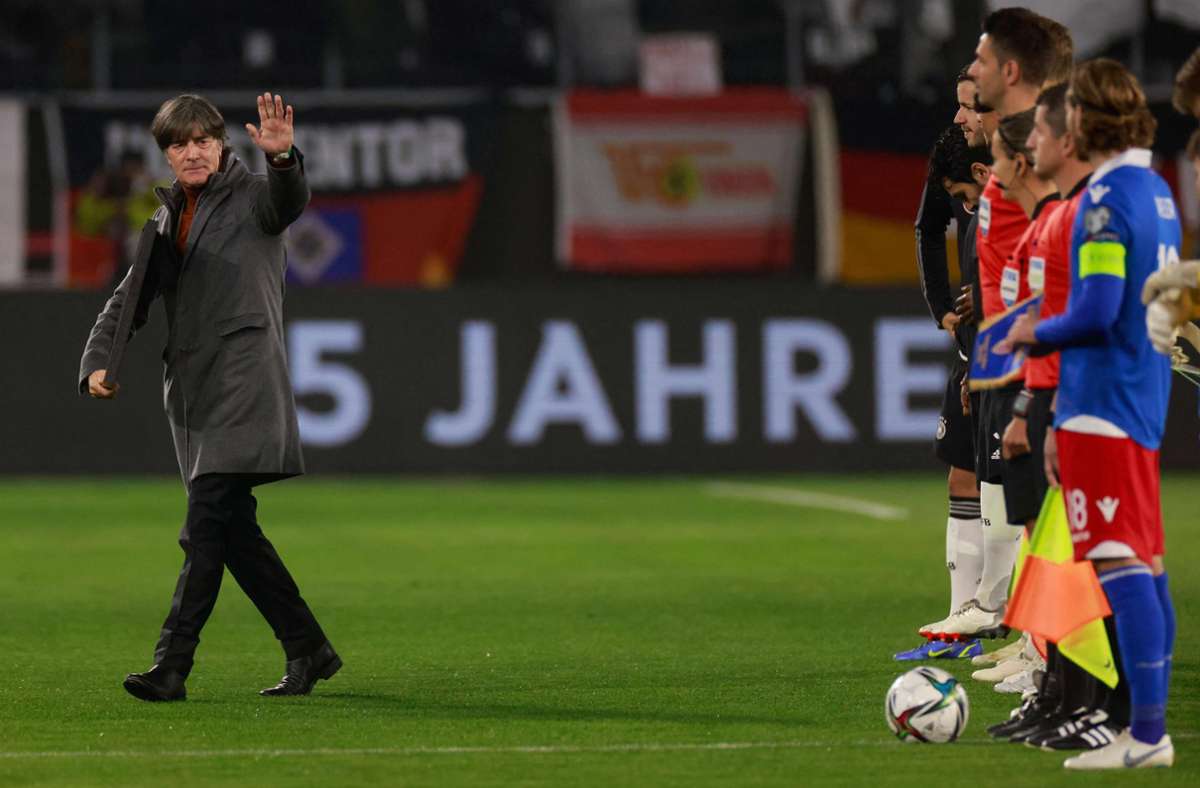 Löw hatte im März nach mehreren sportlichen Rückschlägen seinen Rücktritt angekündigt.