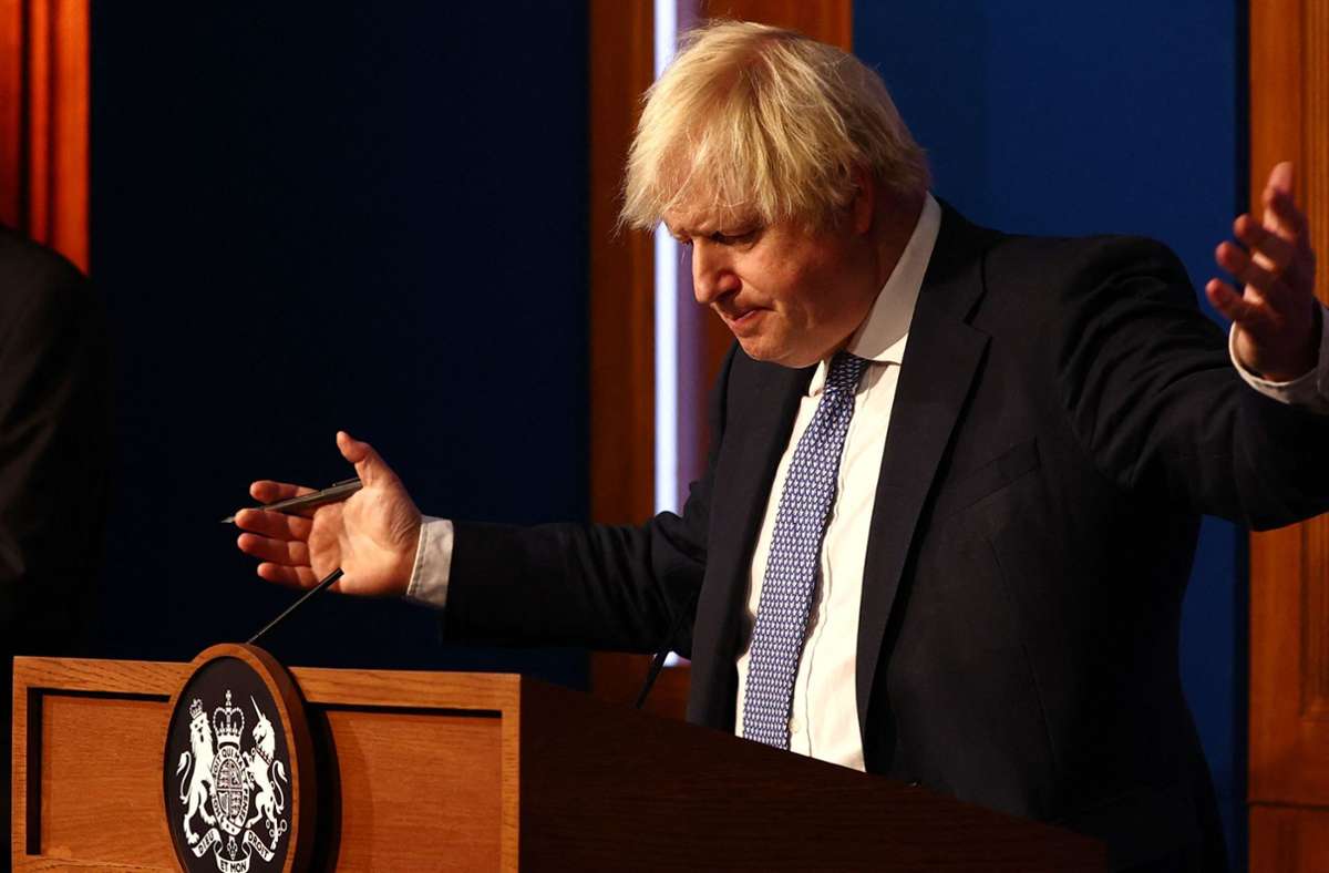 Boris Johnson steht durch das Video unter Druck. Foto: AFP/ADRIAN DENNIS