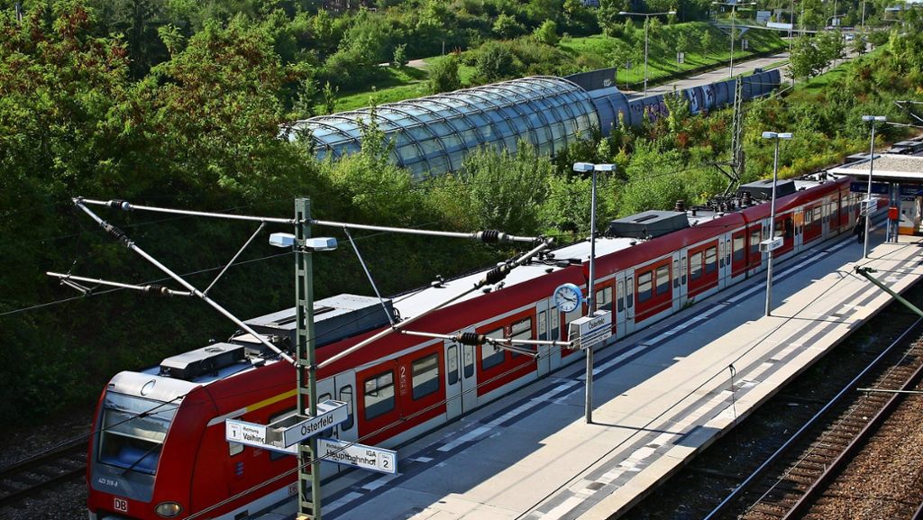 S-Bahn-Haltestellen entfallen: Baustelle an der Gäubahn zwingt Pendler zu Umwegen