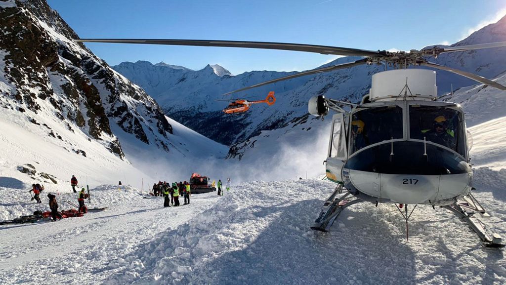  Sechs Skifahrer der Ludwigsburger Schneeläuferzunft müssen sich im April vor dem Landgericht Bozen verantworten. Sie sollen eine Lawine ausgelöst haben, bei der zwei Menschen aus der Gruppe starben. 