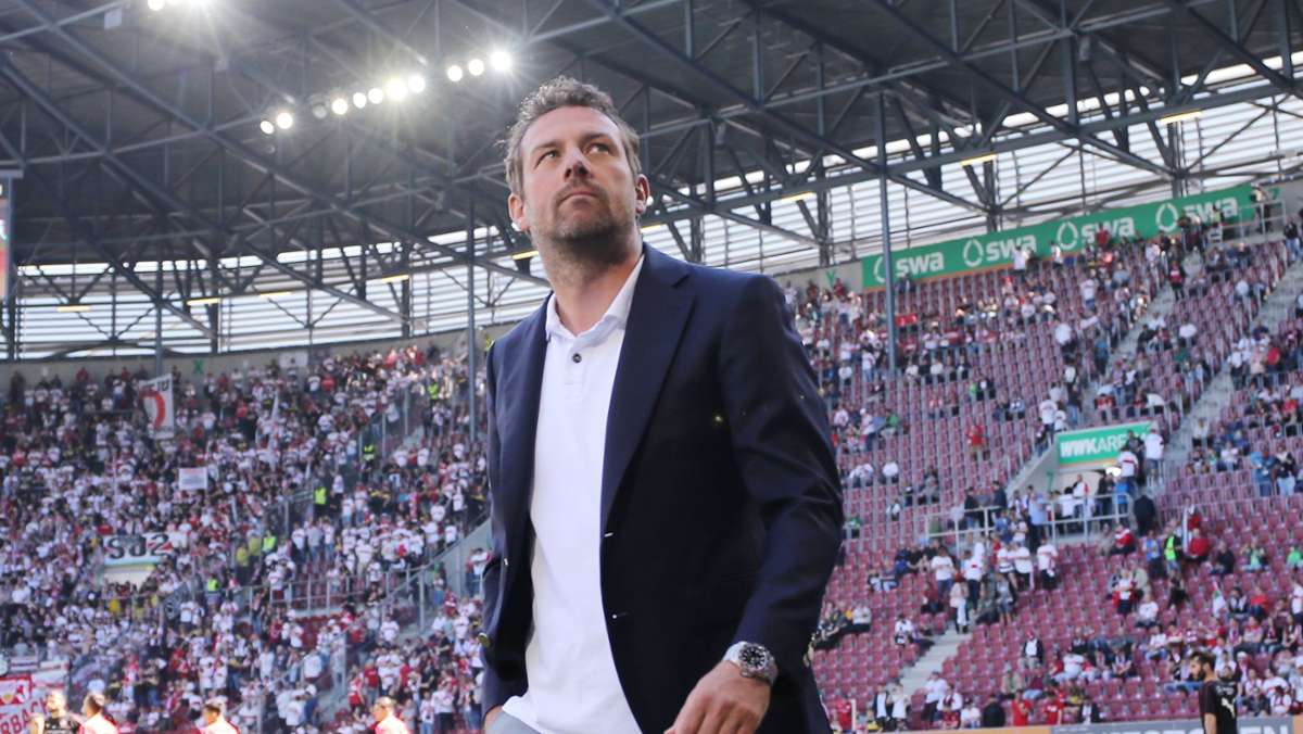  Viele Fans des VfB Stuttgart werden den 20. April 2019 nie vergessen. Mit großen Hoffnungen reisten sie in Scharen zum FC Augsburg – wo sich das Team von Markus Weinzierl eine historische Packung abholte. Ein Rückblick. 