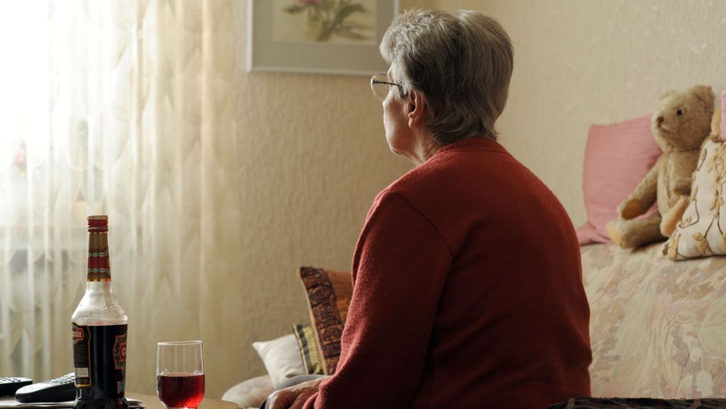 Überforderung im Altenheim: Das Problem mit Alkoholkranken im Seniorenheim