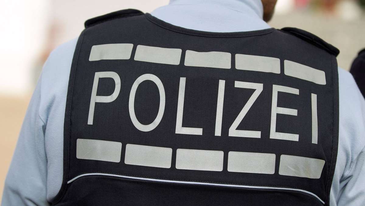 Polizei bittet um Zeugenhinweise: Unbekannte randalieren im Schickhardt-Gymnasium