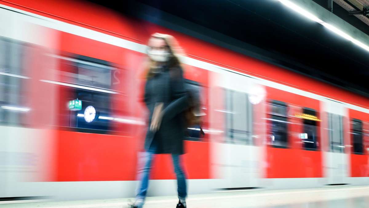 Rückblick aufs Pandemiejahr 2020: Region wünscht  pünktlichere S-Bahn-Züge