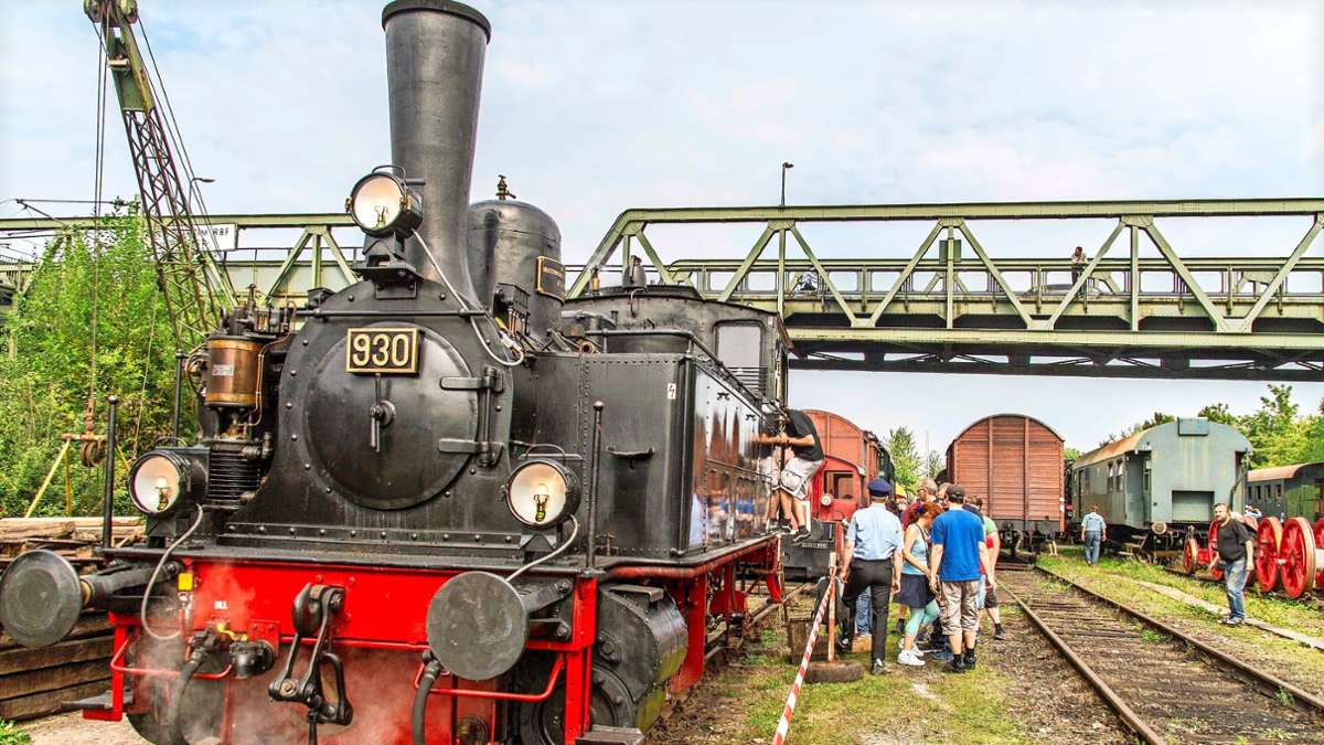 Baustelle in Kornwestheim: Eisenbahn-Fans verlassen die Stadt