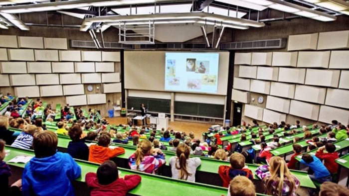Kinder-Uni in Hohenheim: Wie Tiere  tarnen und täuschen