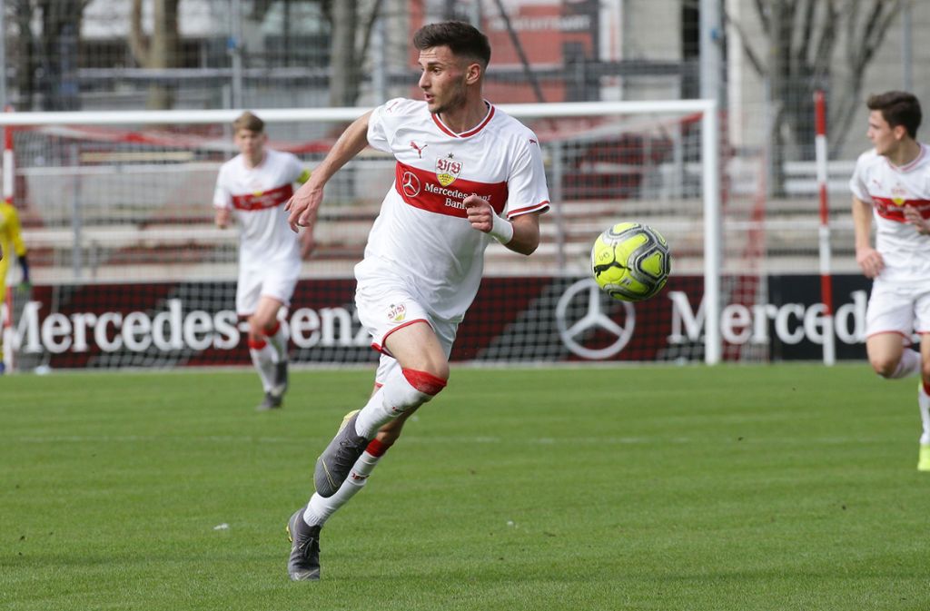 Leon Dajaku: Der 18-Jährige ist bis 2022 an den VfB gebunden.