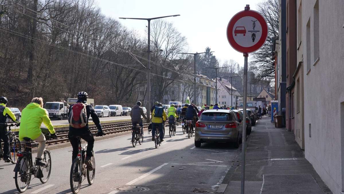 Radfahren in Kaltental: Was nützt das Verbotsschild?