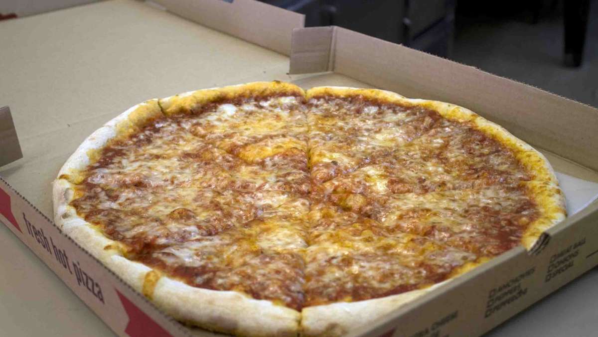 Vorfall in den USA: Paar bekommt Pizza mit Salami-Hakenkreuz