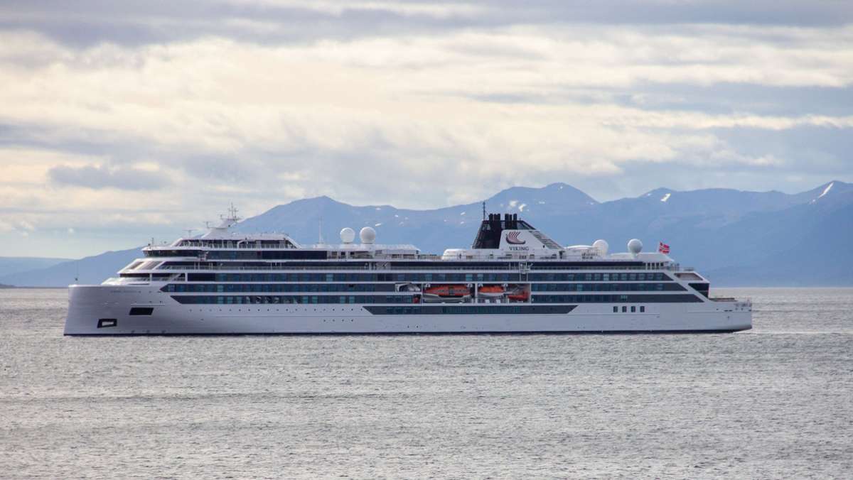 Grönland: Kreuzfahrtschiff mit mehr als 200 Passagieren gestrandet
