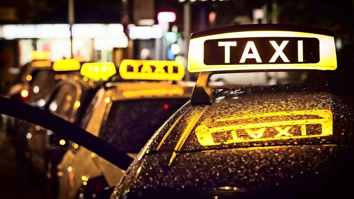 Ärger über ein zu früh veröffentlichtes Gutachten: Ruinöser Wettbewerb in der Taxibranche?