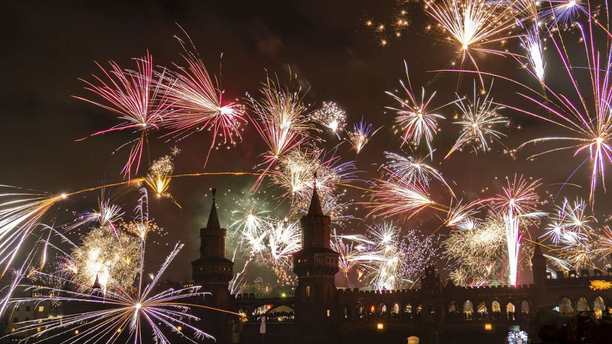 Coronapandemie in Deutschland: Silvester-Feuerwerk soll untersagt werden
