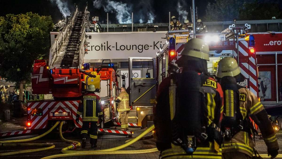 Zwei Brände im Böblinger Industriegebiet: Update: Polizei geht von Brandstiftung aus