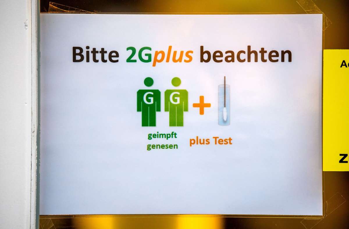 Auch Menschen mit Booster-Impfung müssen in Baden-Württemberg einen Test vorweisen, überall dort, wo 2Gplus gilt. Foto: dpa/Sina Schuldt