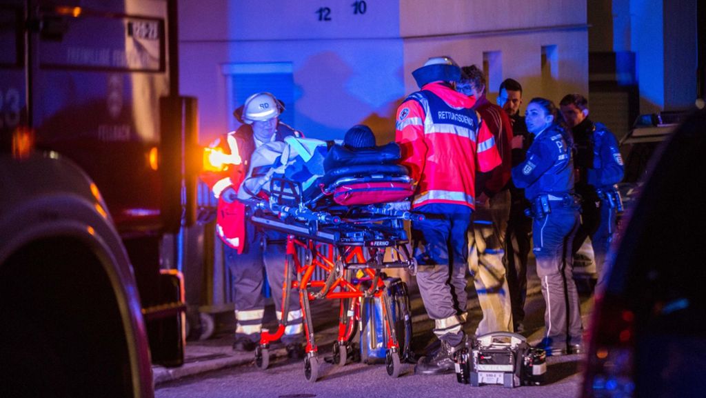 Schwerverletzter in Fellbach: Kinderwagen gerät in Brand