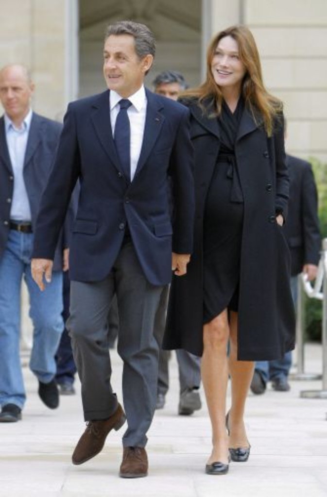 Carla Bruni mit ihrem Ehemann, dem früheren französischen Präsidenten Nicolas Sarkozy