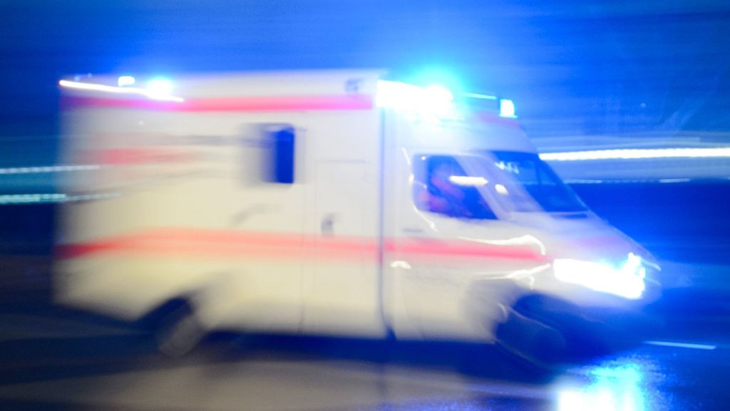 Hildrizhausen im Kreis Böblingen: Radfahrer nach Unfall schwer verletzt