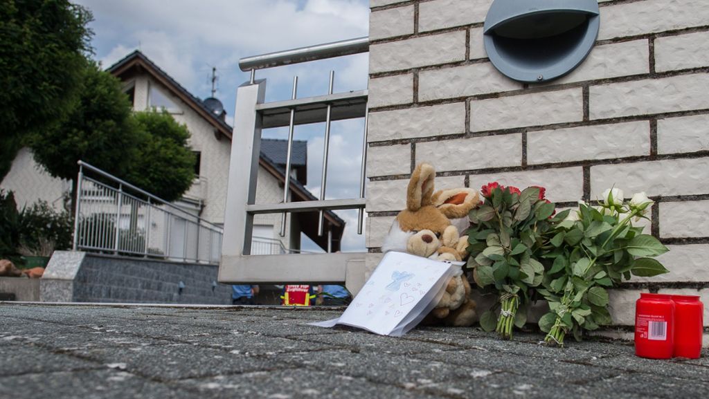  Gegen die Eltern der beiden getöteten Kinder in Mörlenbach wurde Untersuchungshaft angeordnet. Nun muss die Obduktion die Todesursache der Kinder klären. 