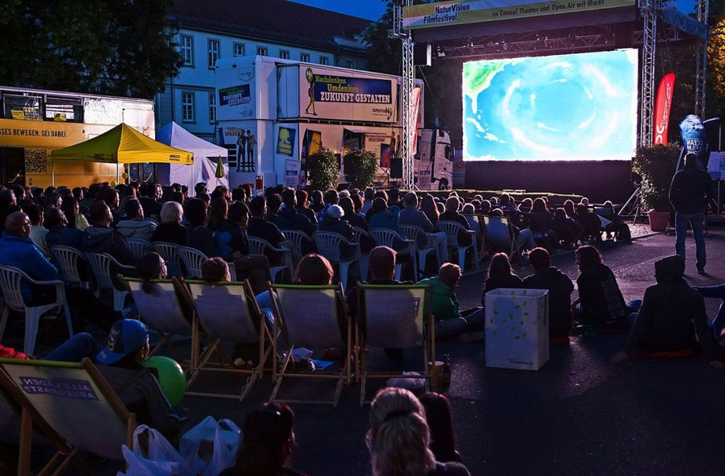 In Ludwigsburg soll nun ein weiterer verkaufsoffener Sonntag etabliert werden – anlässlich des Naturvision-Filmfestivals.