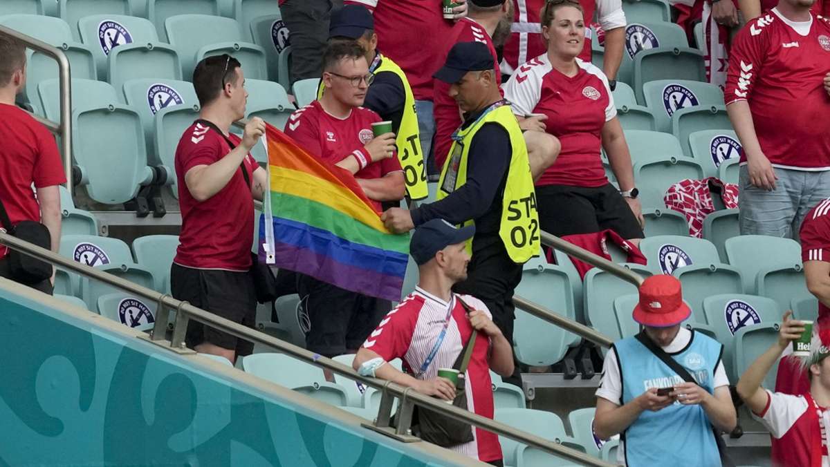Ärger in Baku bei der EM 2021: Dänischer Verband:Fan mit Regenbogenfahne war nicht stark betrunken