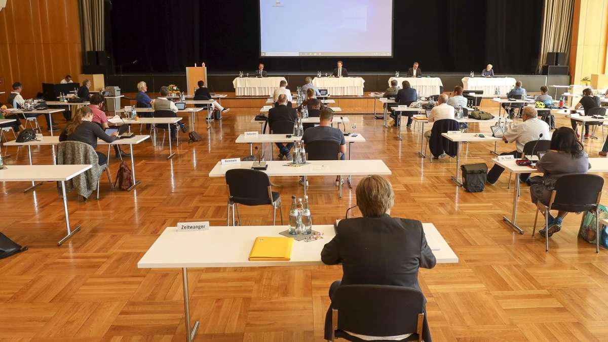 Schärfere Regeln für Sitzung: Warum tagt der Ludwigsburger Kreistag trotz Ausgangssperre?